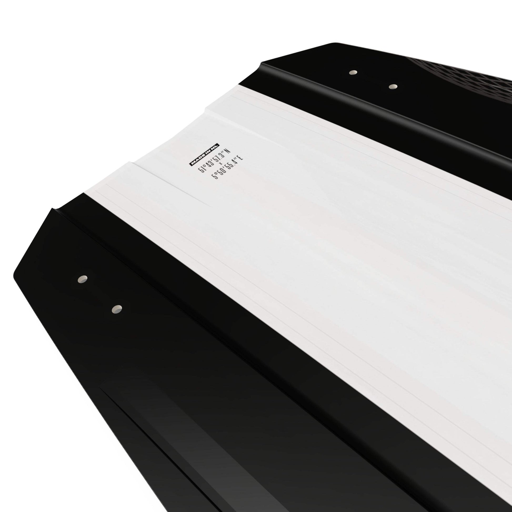 freeride kiteboard with good pop and soft landings